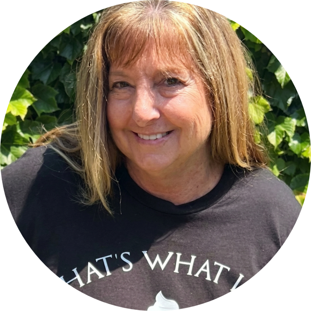 Profile picture of Carrie Perry the owner of Sweet Talks Desserts. A Local Baker in Eastvale, California