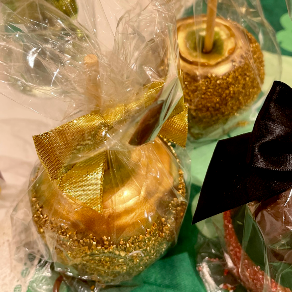 Golden Caramel Apples